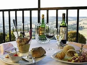 Du Vieux Hotel 3*